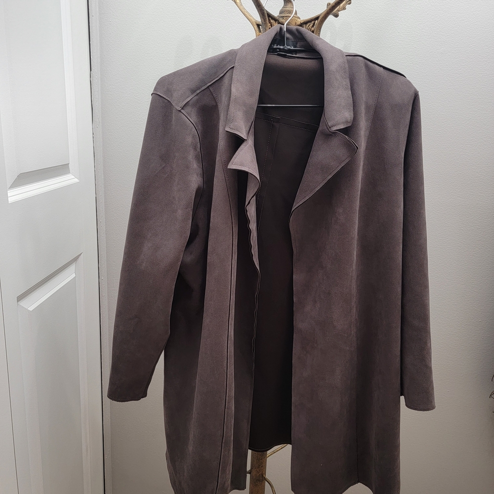 Elegant Women's Gray Coat